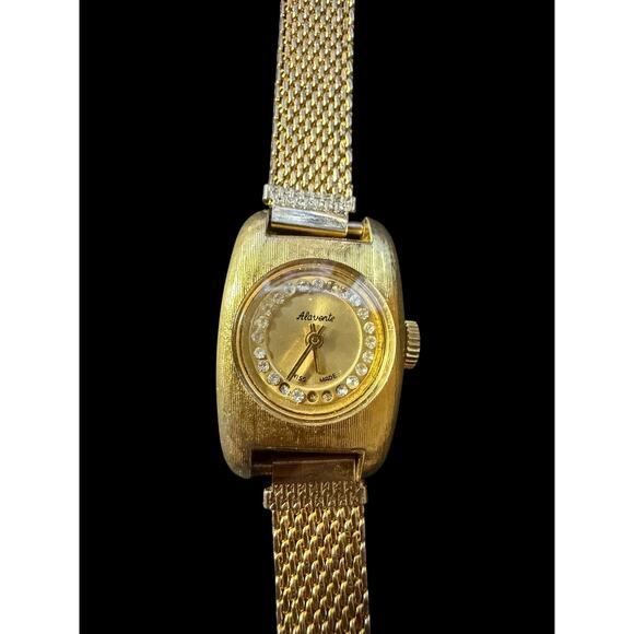 Vintage Alavante Women's Gold Tone Mesh Band Watch with Rhinestones Swiss Made